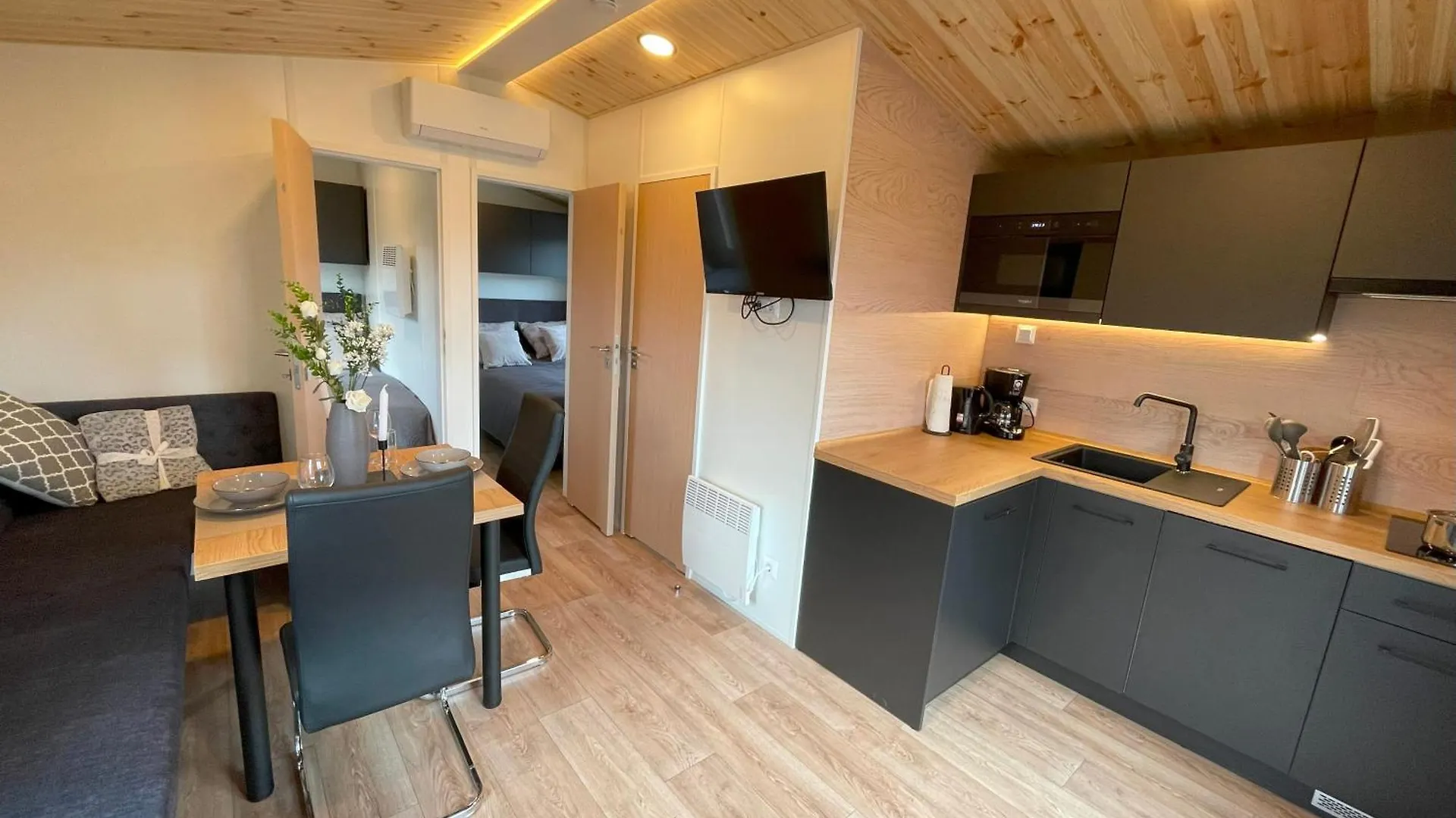 Hotel Tinyhaushotel - Campingpark Nabburg