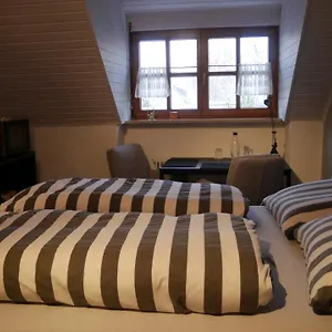 Ruhiges Naehe Messe Mit Wallbox Accommodatie bij particulieren Neurenberg